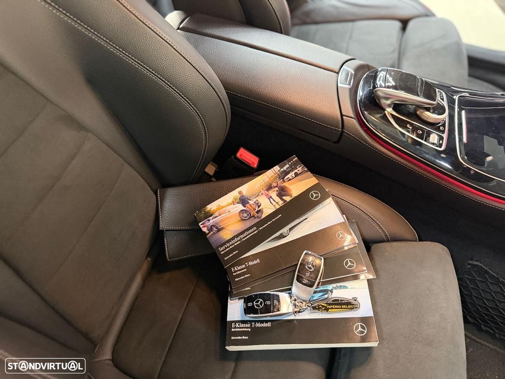 Mercedes-Benz E 300 de AMG Line - 32