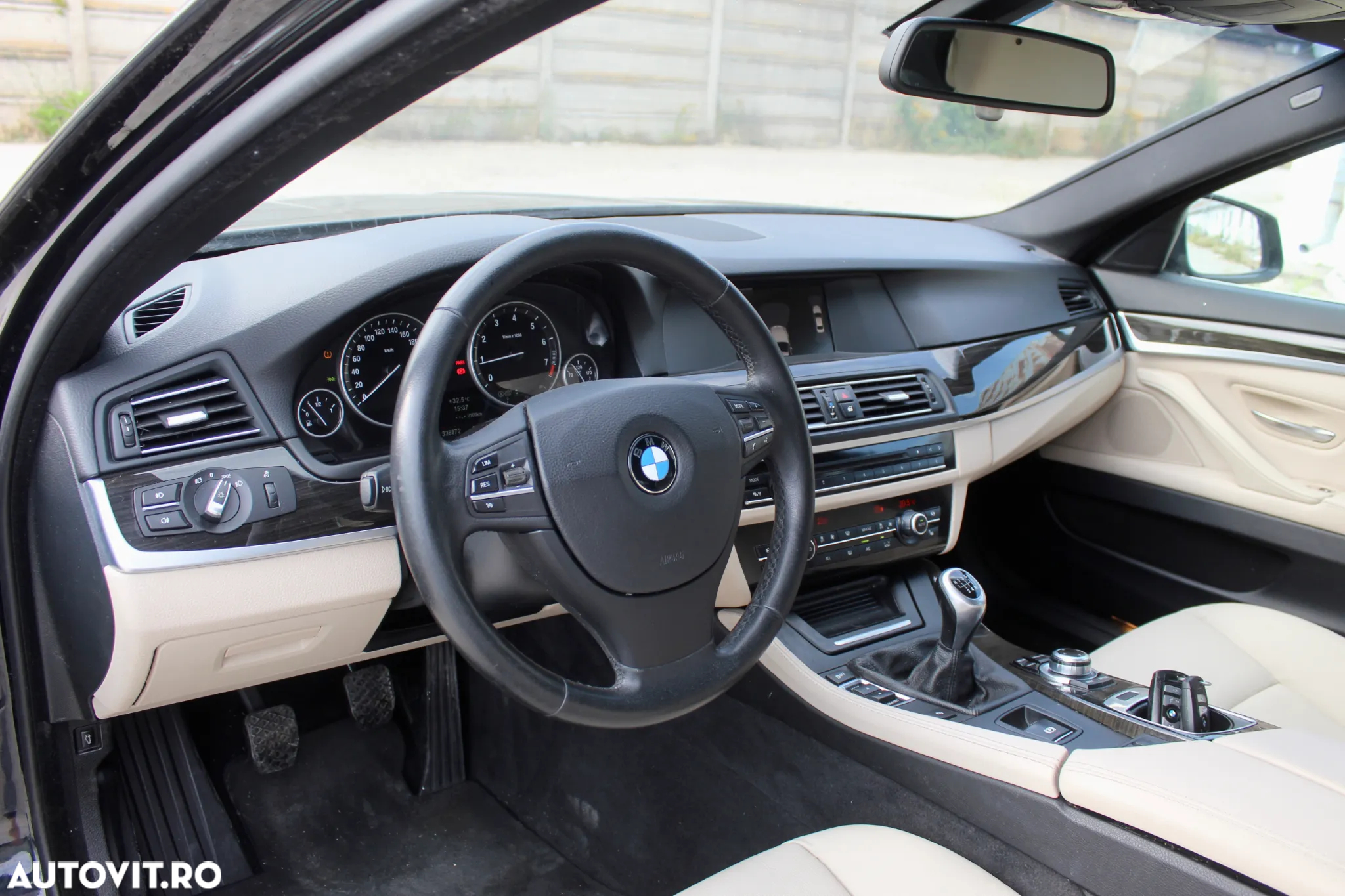 BMW Seria 5 528i Modern Line - 13
