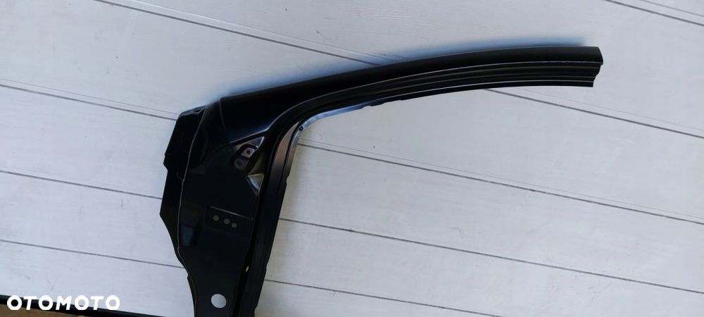 Słupek próg lewy poszycie Peugeot 107 Citroen C1 - 3