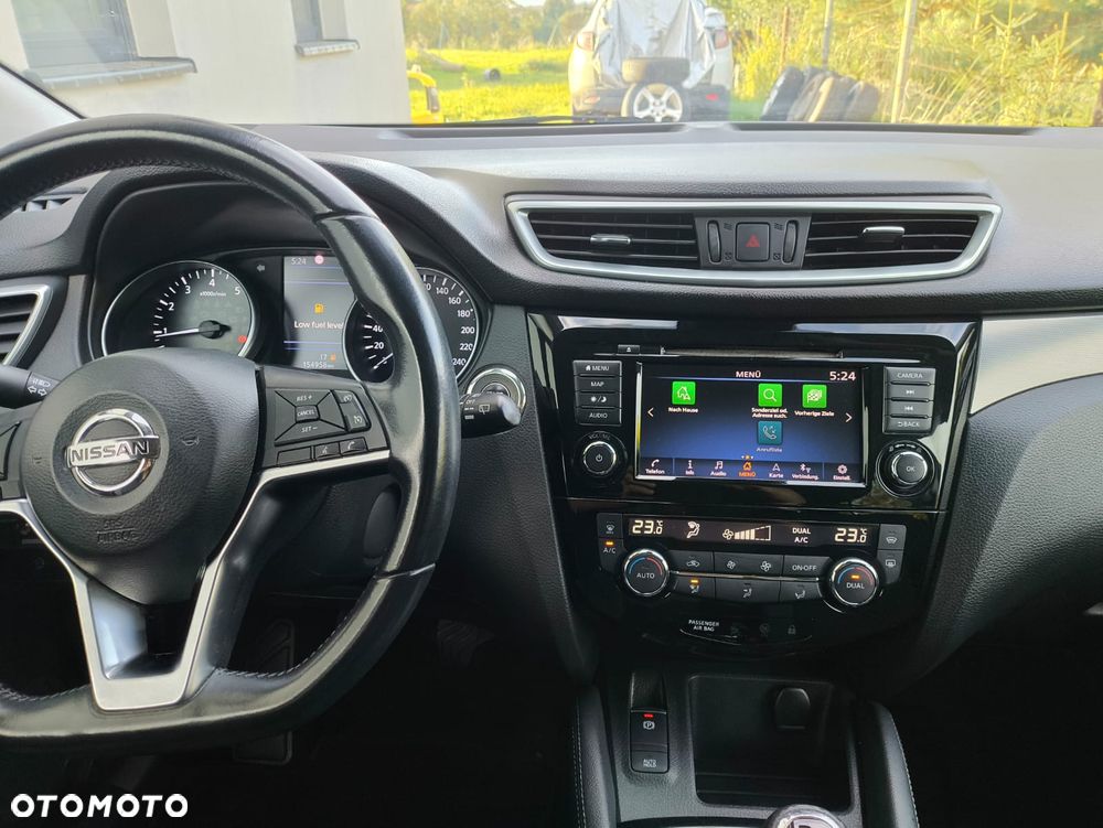 Nissan Qashqai 1.3 DIG-T N-Connecta - 28