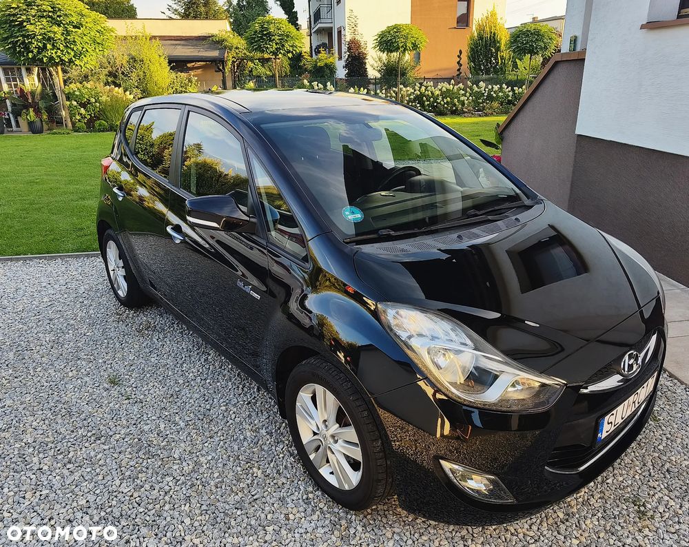 Hyundai ix20 1.4 blue YES Gold