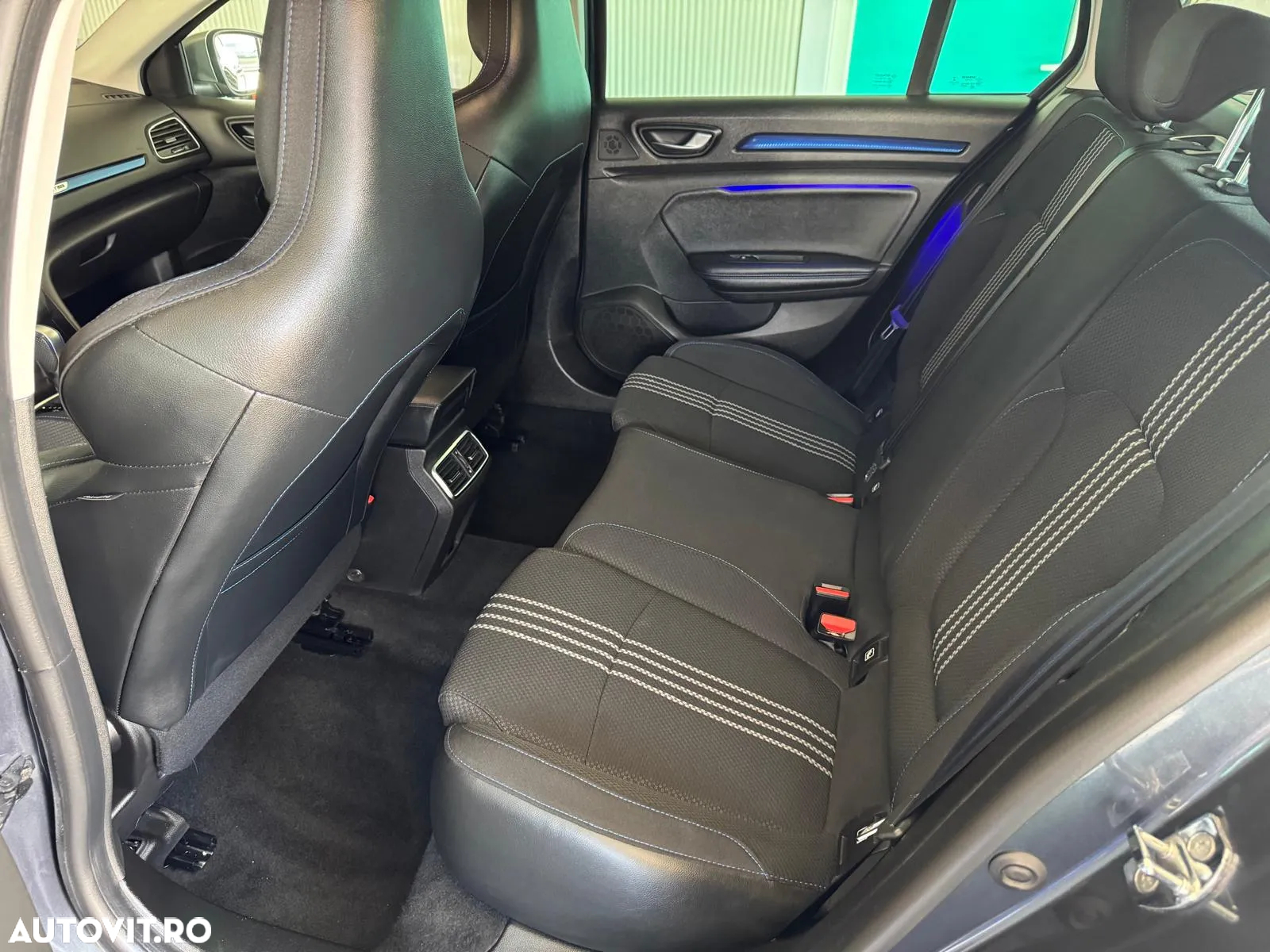 Renault Megane Grandtour ENERGY dCi 165 EDC GT LINE - 10