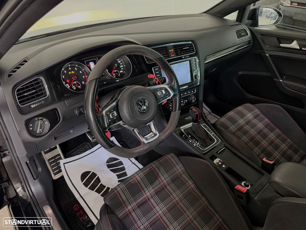 VW Golf 2.0 TSi GTi DSG - 6