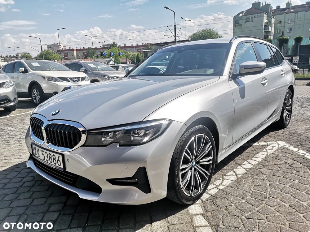 BMW Seria 3 320d xDrive - 2