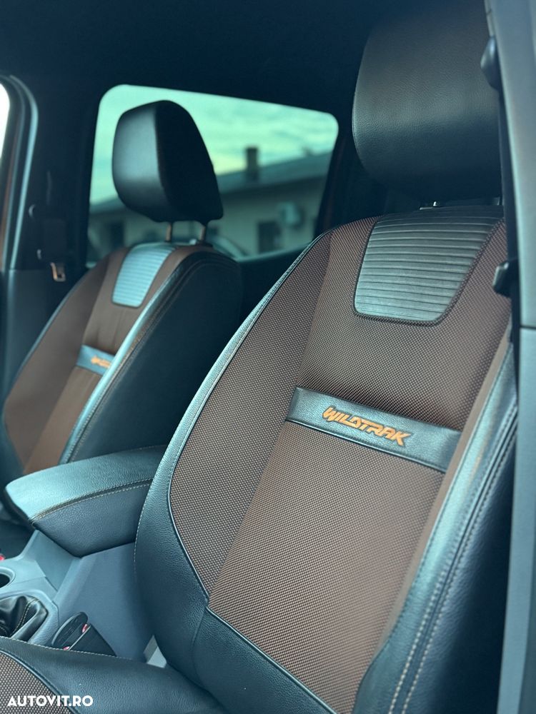 Ford Ranger Pick-Up 3.2 Duratorq 200 CP 4x4 Cabina Dubla Wildtrack Aut. - 12