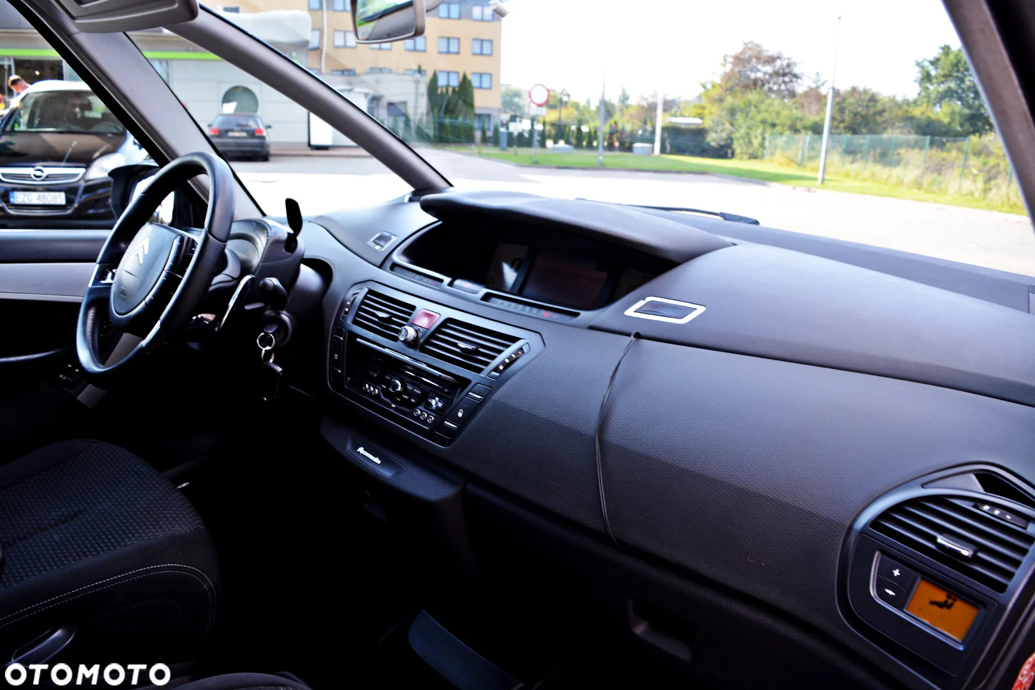 Citroën C4 Picasso 1.6 HDi FAP EGS6 C-Chic - 22