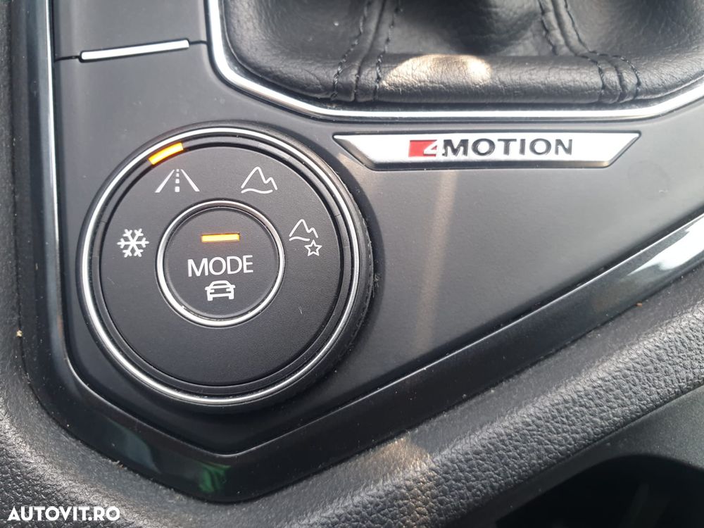 Volkswagen Tiguan 2.0 TDI SCR DSG 4Motion Life - 31