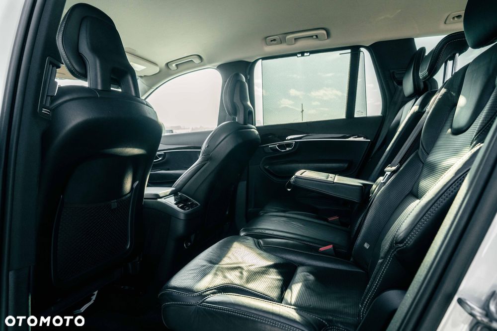 Volvo XC 90 D5 AWD Inscription - 8