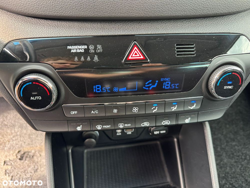 Hyundai Tucson 1.6 GDI BlueDrive TourdePologne 2WD - 15