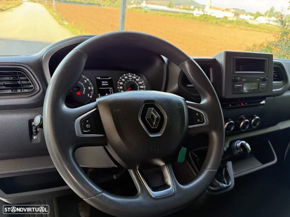 Renault Master 2.3 Bluedci L2H2 3.5t - 17