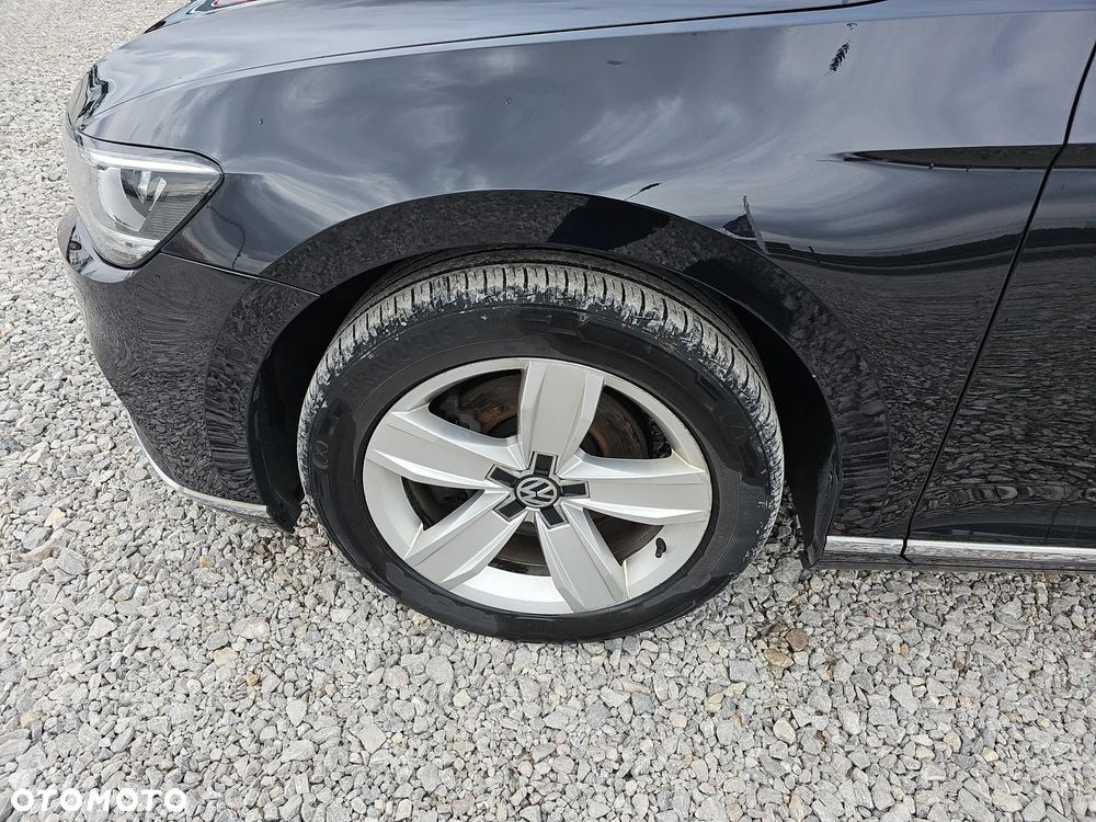Volkswagen Passat 2.0 TDI 4Mot Elegance DSG - 9