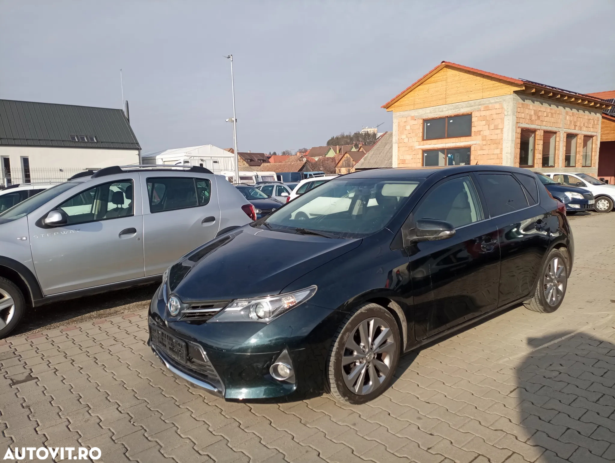 Toyota Auris - 2