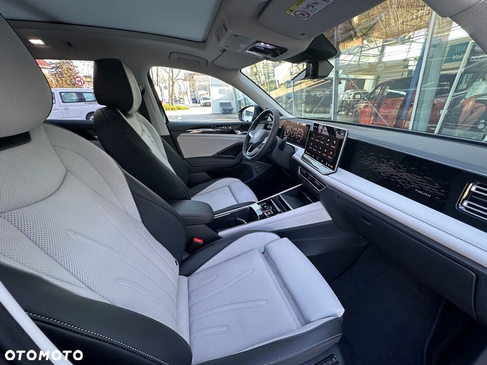 Volkswagen Tiguan - 14