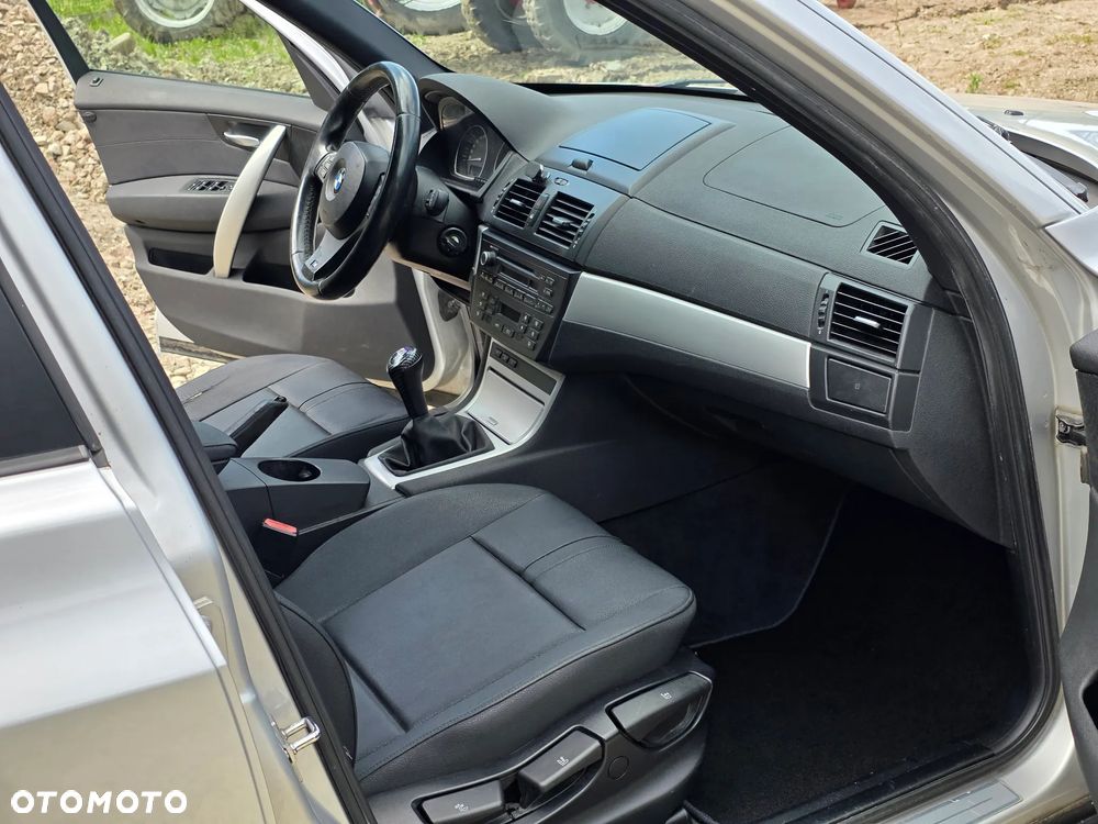 BMW X3 - 24