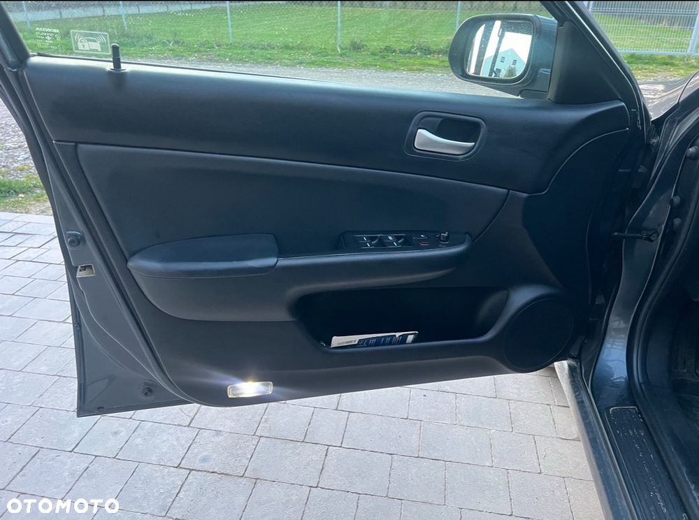 Honda Accord 2.2i-CTDi Sport - 4