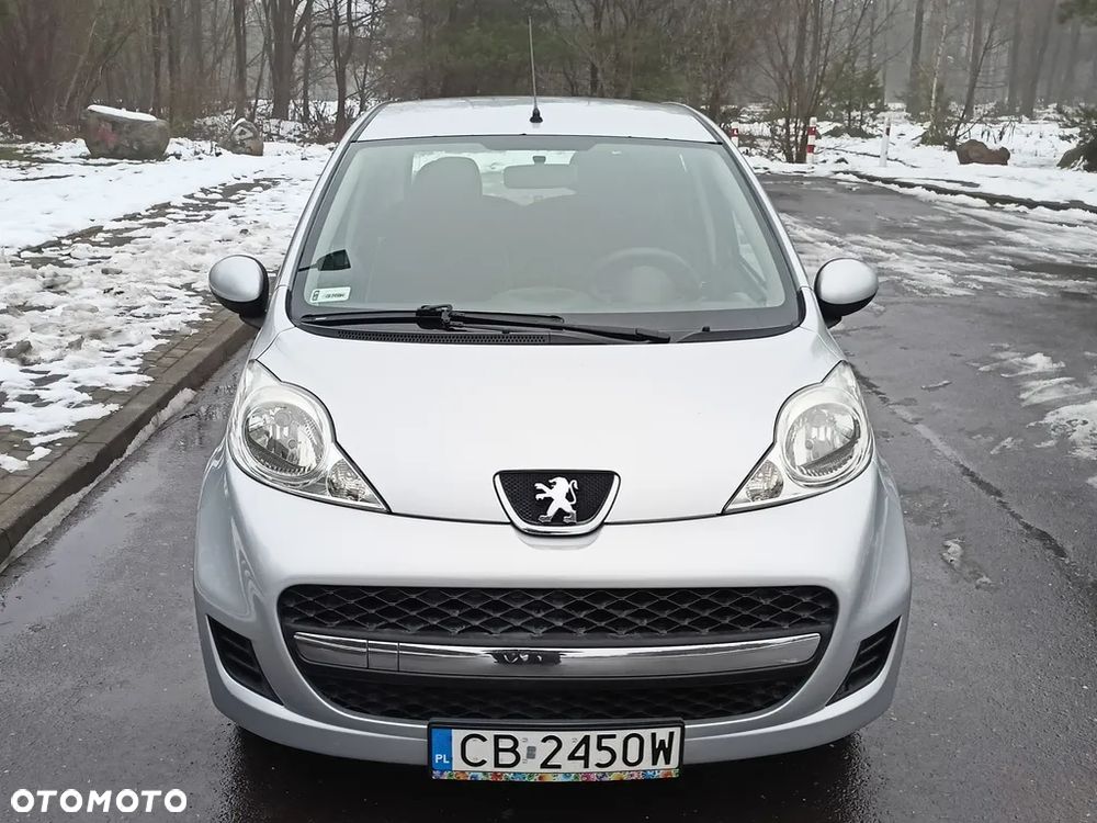 Peugeot 107 1.0 Urban Move - 1