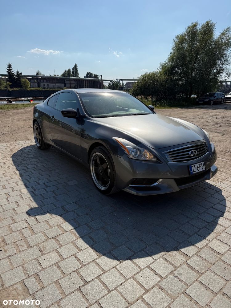 Infiniti G G37 - 4