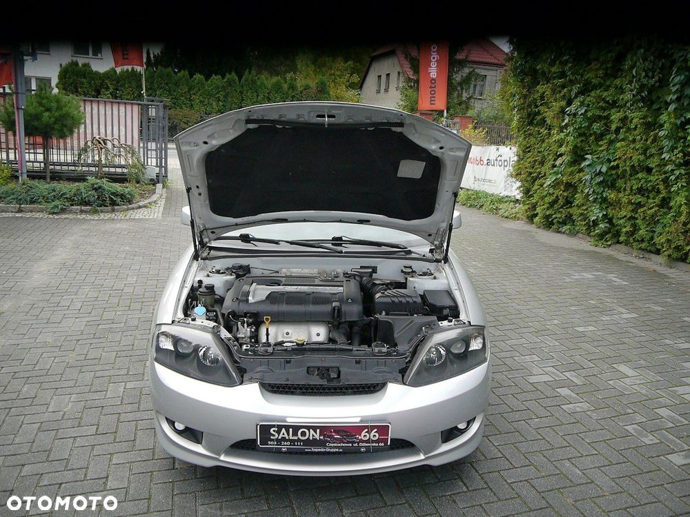 Hyundai Coupe - 16