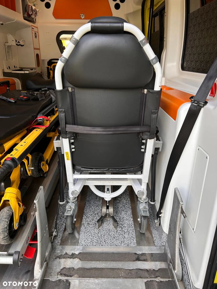 Ford Transit - 10
