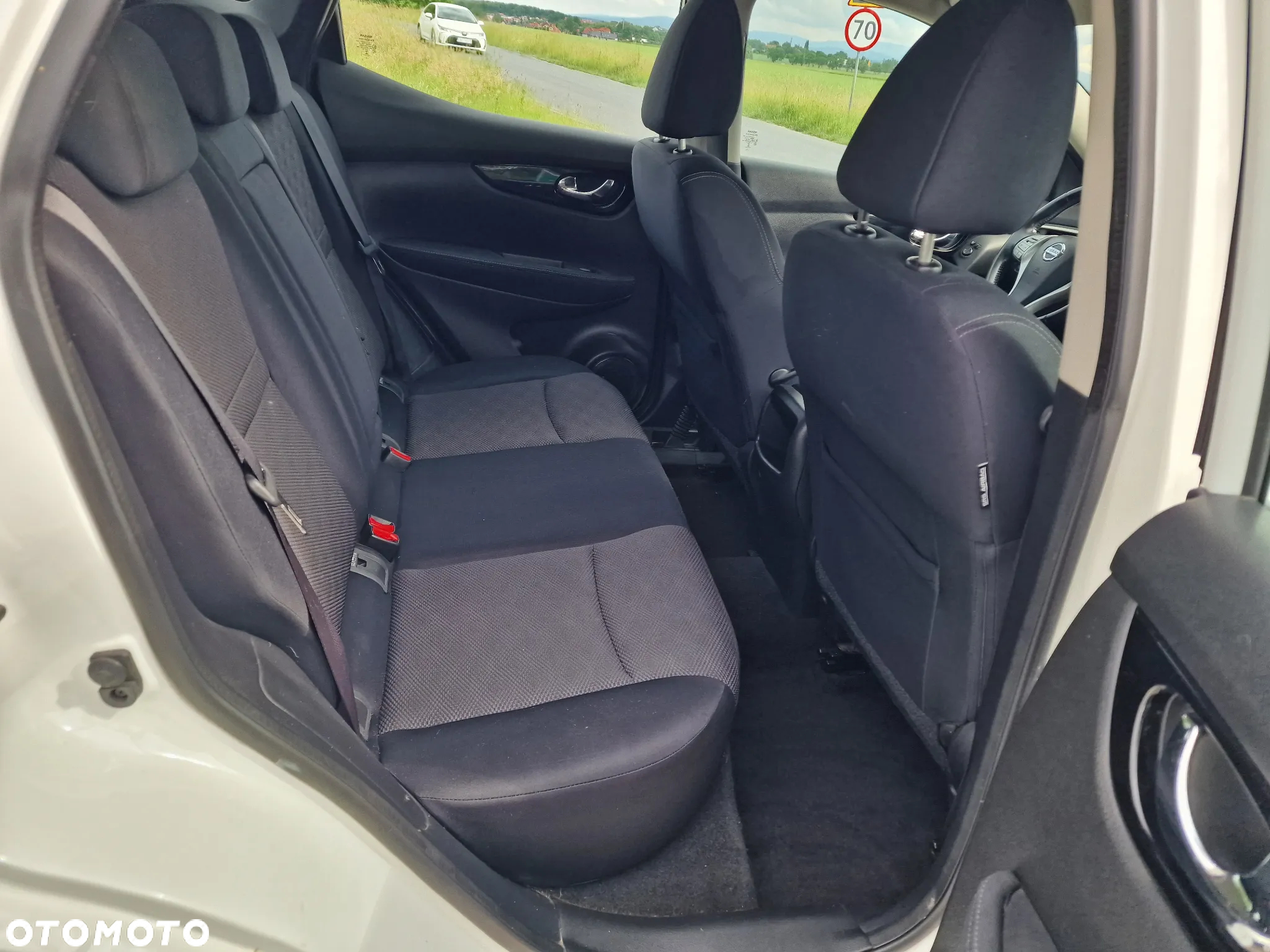 Nissan Qashqai 1.6 dCi 4 x 4 DPF tekna - 23
