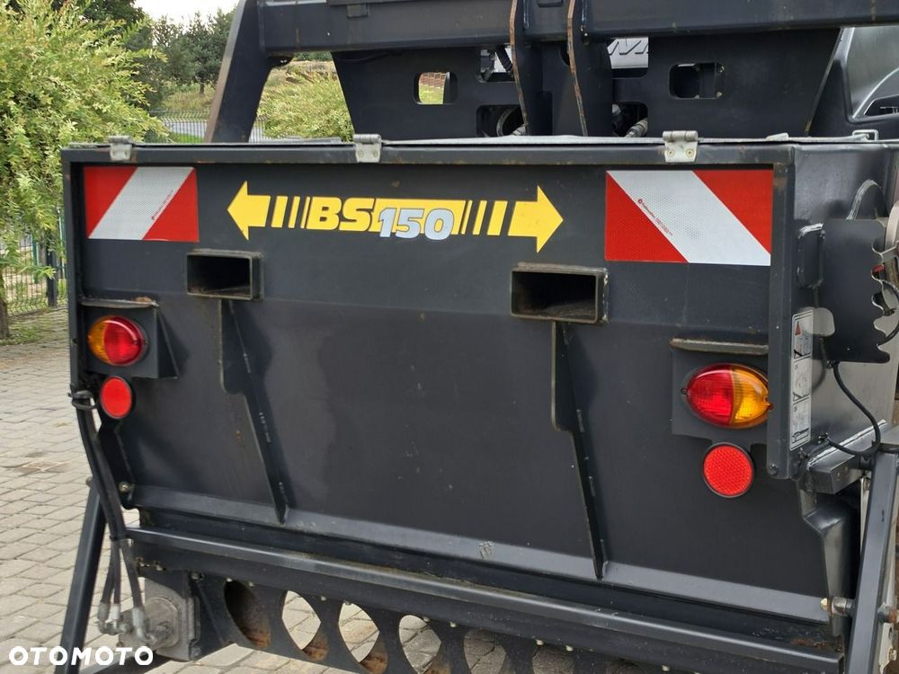 Bomag BW 154 AP-4i AM / rozsiewacz BS150 - 17