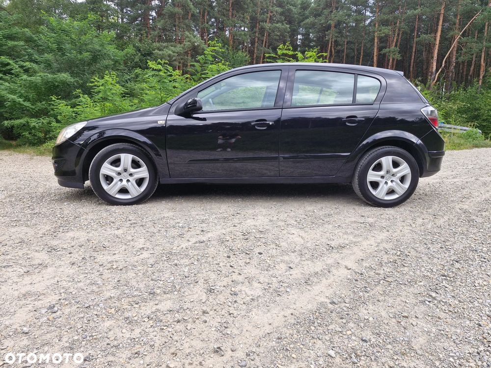 Opel Astra 1.6 Enjoy - 8
