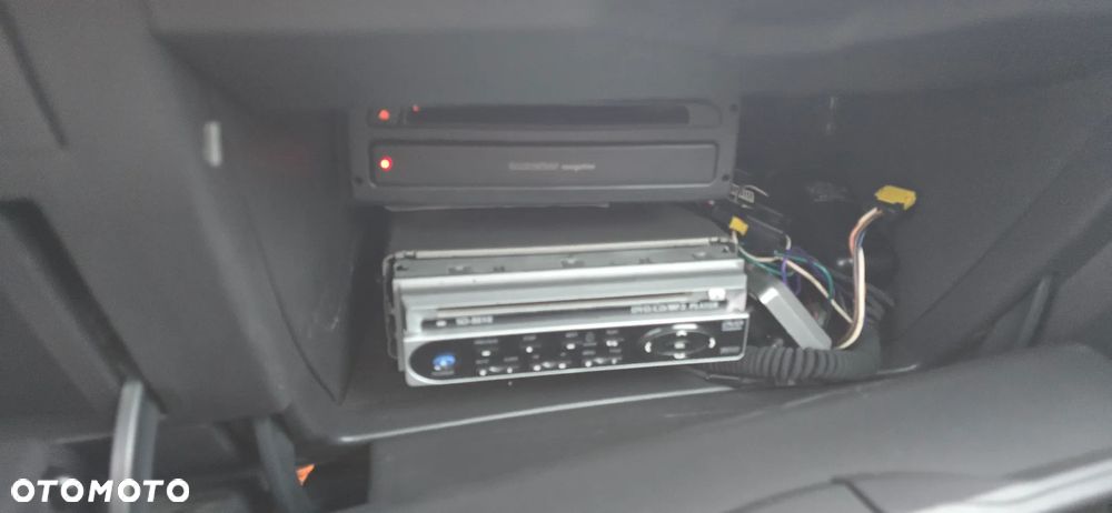 Renault Espace 3.5 V6 Initiale - 18