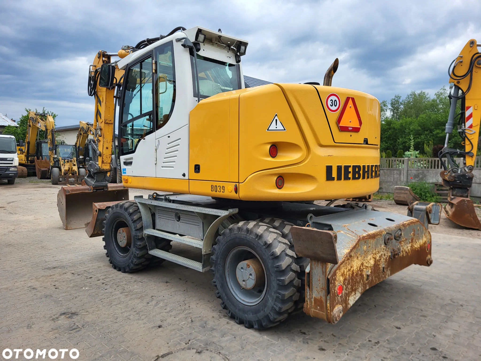 Liebherr A914 Compact / z Niemiec / Stan idealny !!!/ - 3