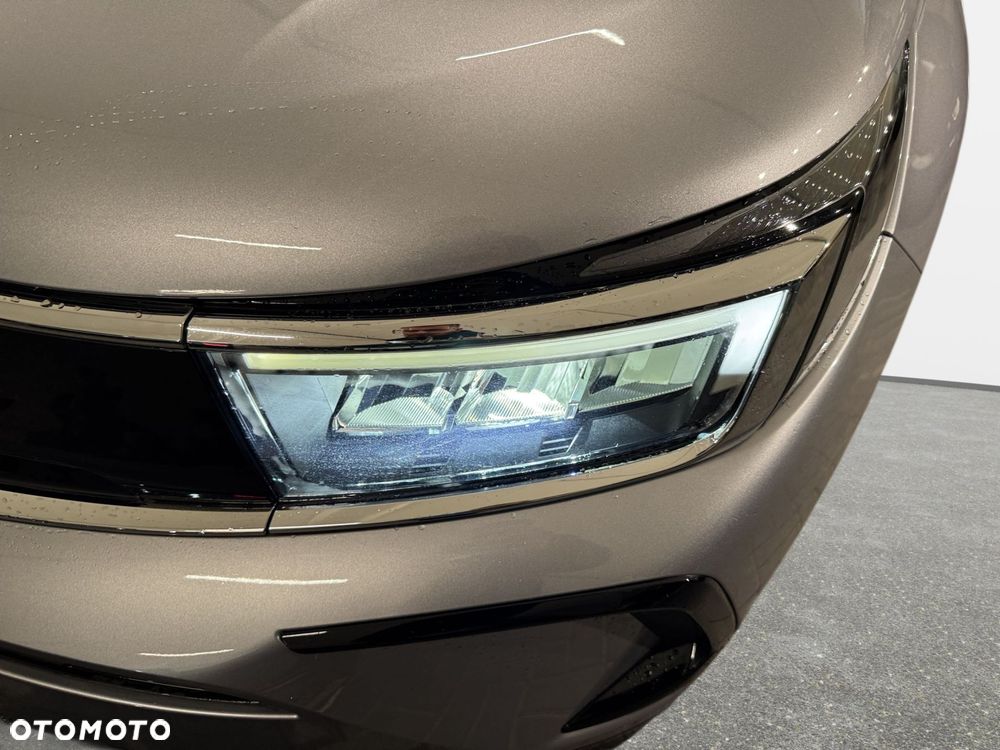 Opel Grandland 1.2 DI Automatik Business Elegance - 10