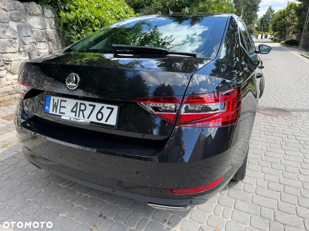 Skoda Superb 2.0 TSI 4x4 L&K DSG - 11