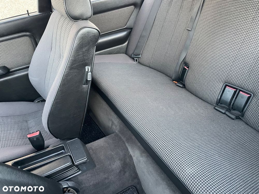 BMW Seria 3 - 28