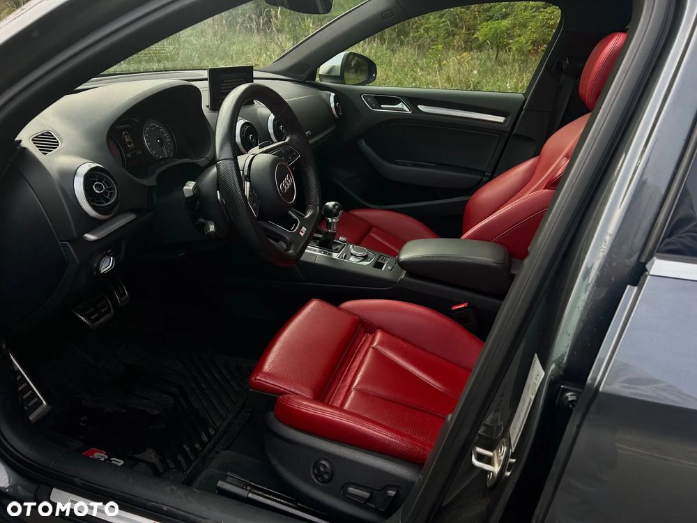 Audi S3 2.0 TFSI Quattro S tronic - 12
