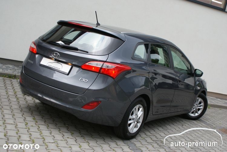 Hyundai i30 1.6 Premium - 37