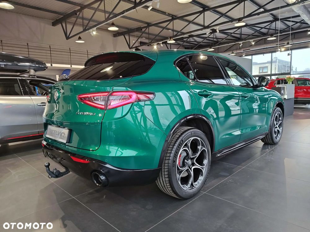 Alfa Romeo Stelvio 2.0 Turbo Veloce Q4 - 6