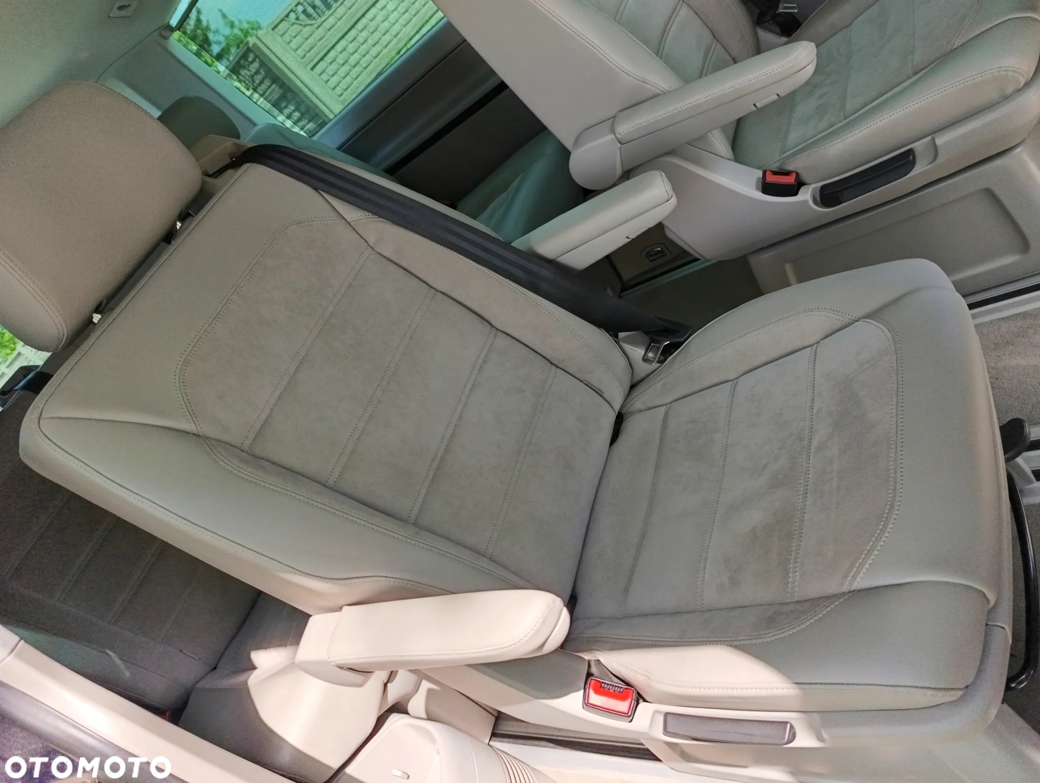 Volkswagen Multivan 2.0 BiTDI L1 Highline DSG - 26