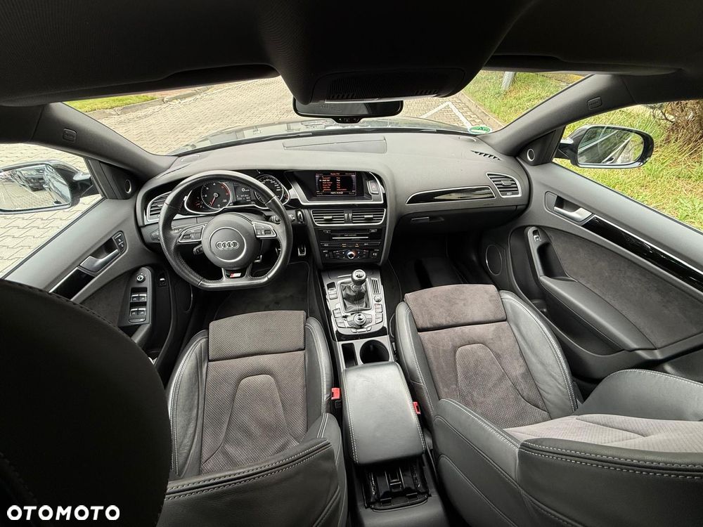 Audi A4 Avant 2.0 TDI DPF clean diesel quattro S line Sportpaket - 5