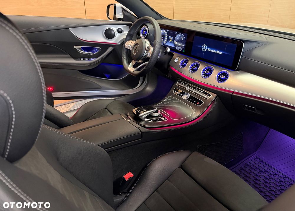 Mercedes-Benz Klasa E 200 4-Matic 9G-TRONIC - 10