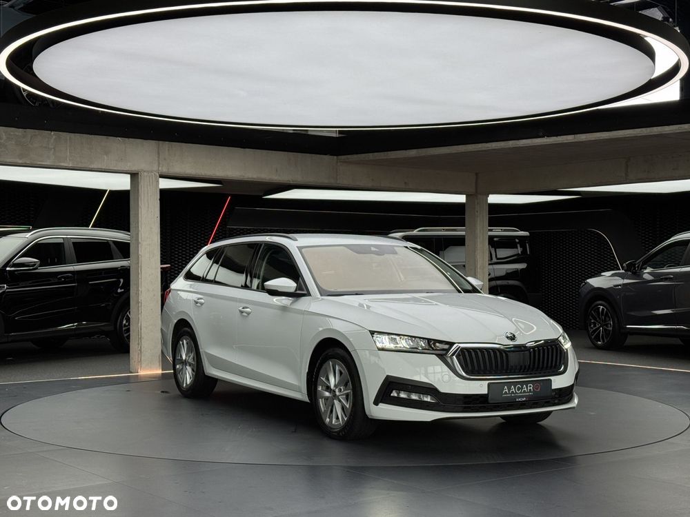 Skoda Octavia 2.0 TDI Ambition DSG - 8
