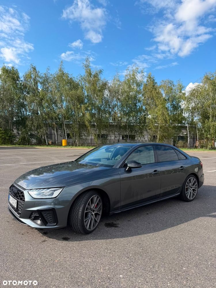 Audi A4 Limousine 45 TFSI quattro S tronic S line - 1