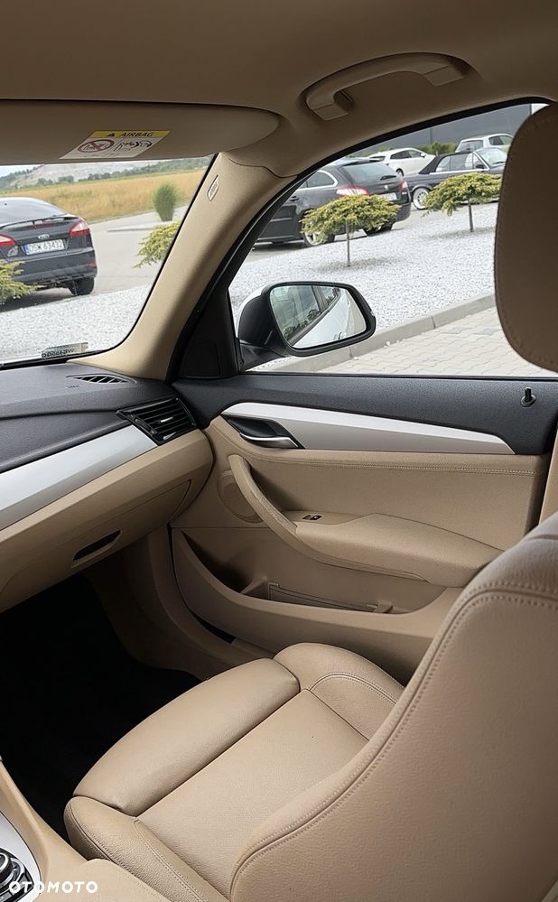 BMW X1 - 10