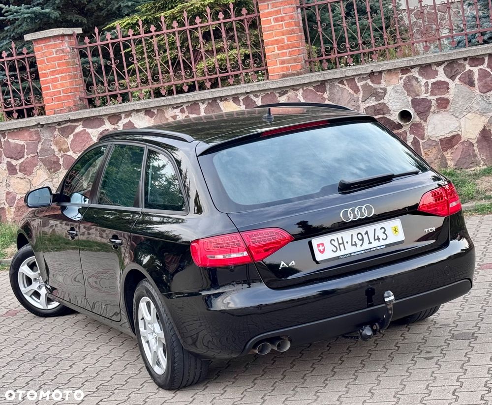 Audi A4 Avant 2.0 TDI DPF Attraction - 11