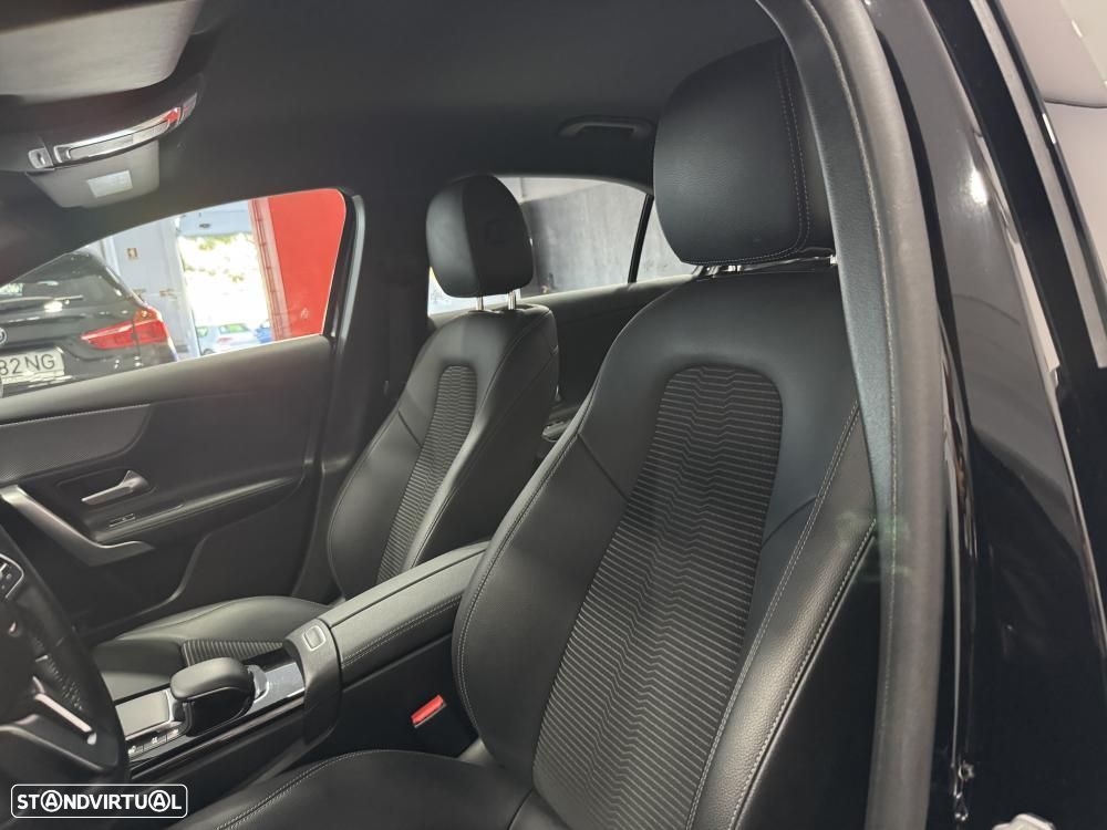 Mercedes-Benz A 180 Limousine d Progressive Aut. - 28