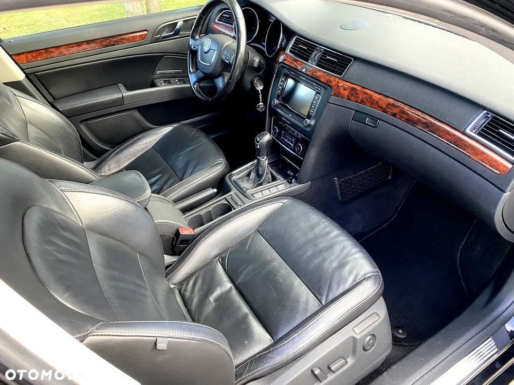 Skoda Superb 1.8 TSI Exclusive - 24