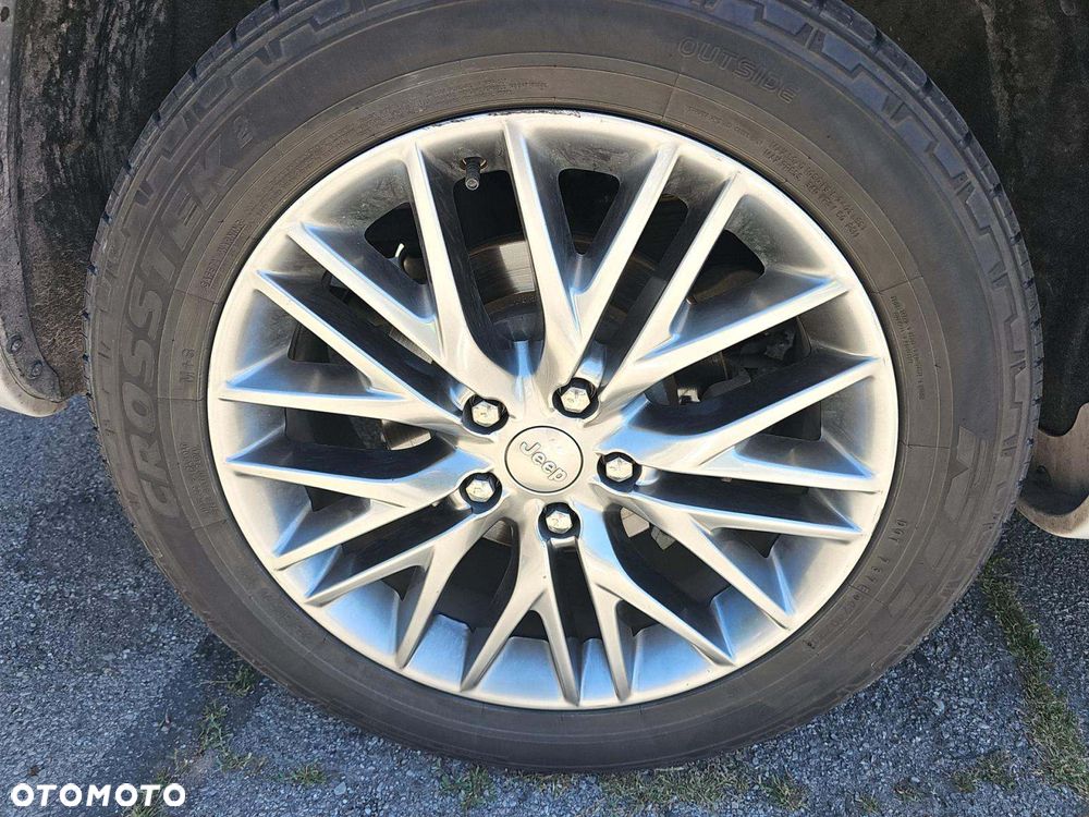 Jeep Grand Cherokee 3.6 V6 Summit - 19