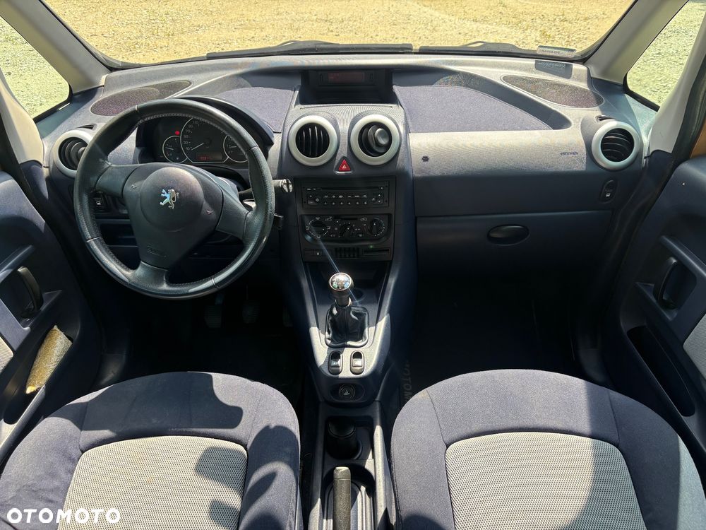 Peugeot 1007 1.4 Trendy - 15