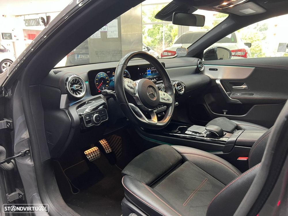 Mercedes-Benz A 180 Limousine d AMG Line Aut. - 37