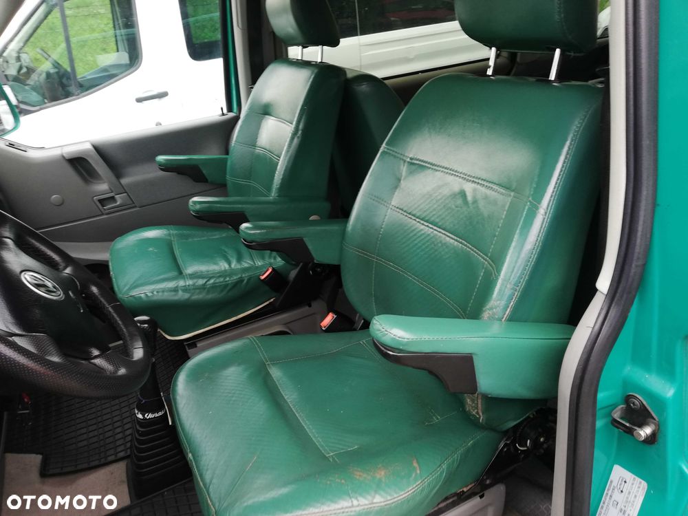 Volkswagen Transporter - 8