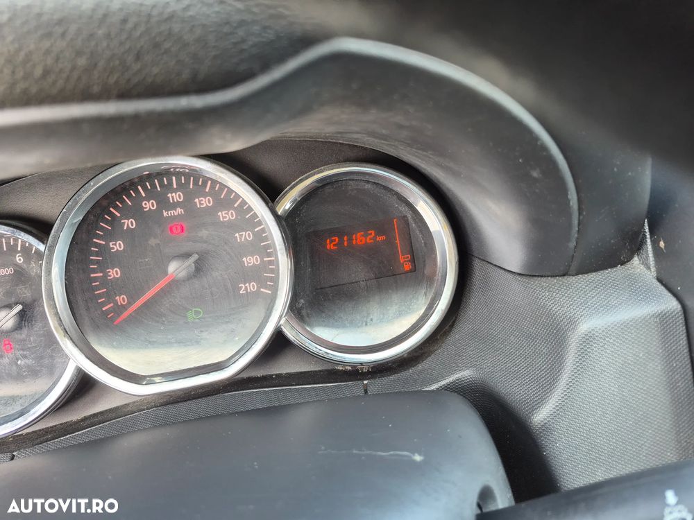 Dacia Duster 1.2 TCe 4x2 Laureate - 10