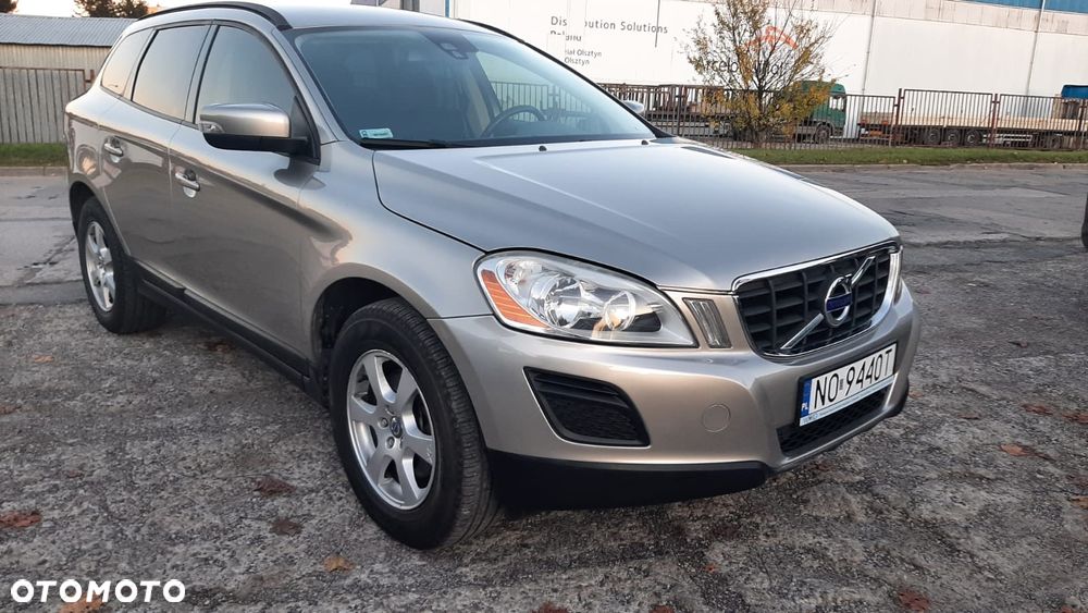 Volvo XC 60 D3 Kinetic - 2
