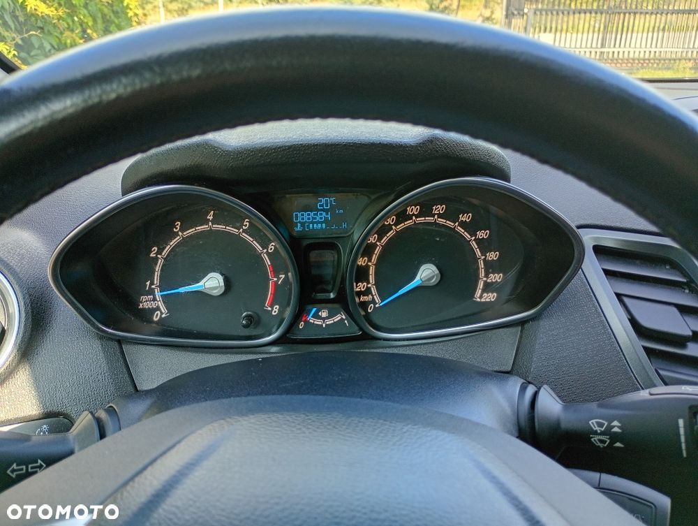 Ford Fiesta - 6